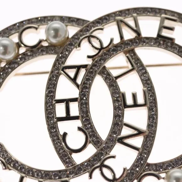 CHANEL COCO Mark Brooch Metal Silver CC Auth bs23017 - Picture 6 of 15